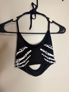 Zaful Black Crop Top with White Skeleton Print